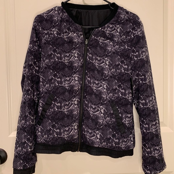 Reversible Jacket - Picture 2 of 5
